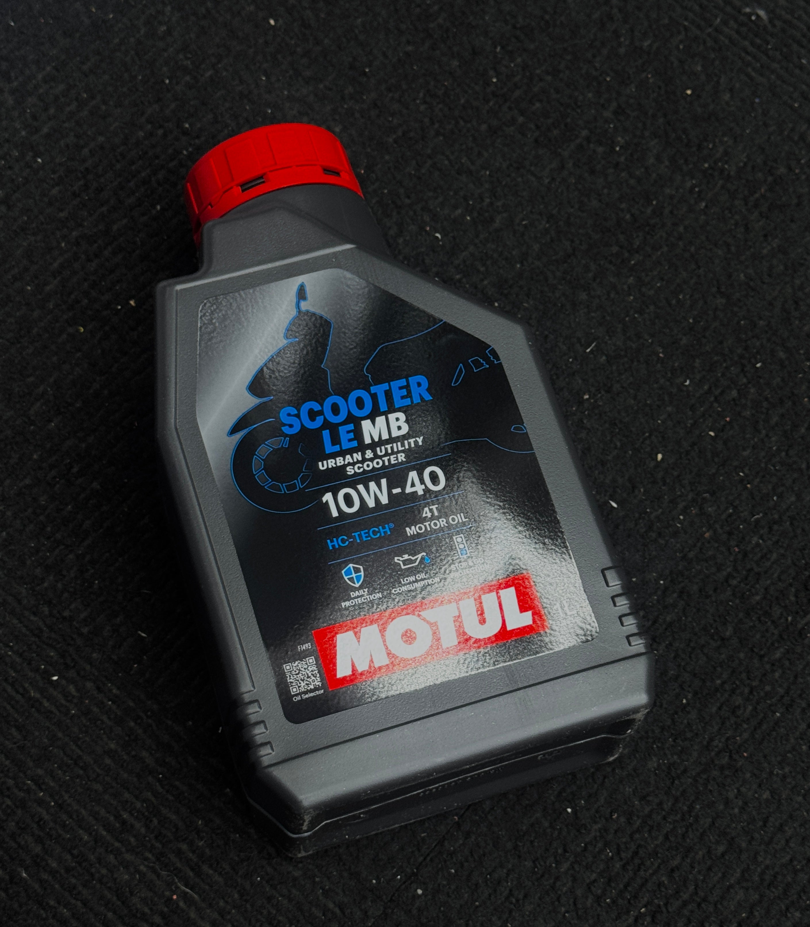 FULLY SYNTHETIC MOTORCYCLE OIL