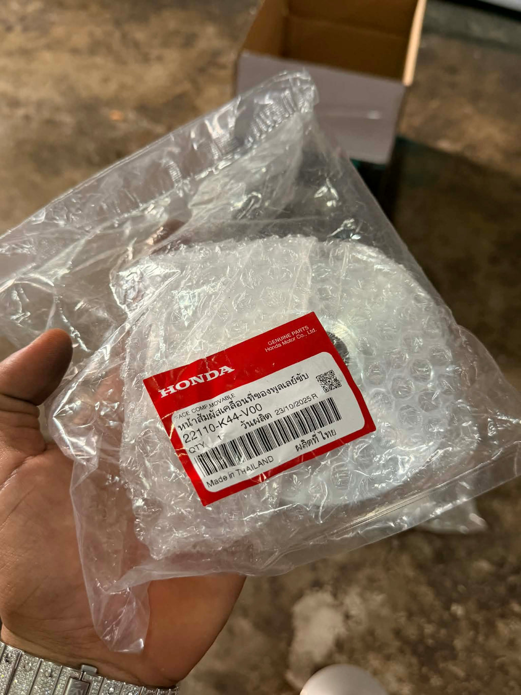 HONDA GENUINE PULLEY AND DRIVE FACE BEAT F.I V1/V2