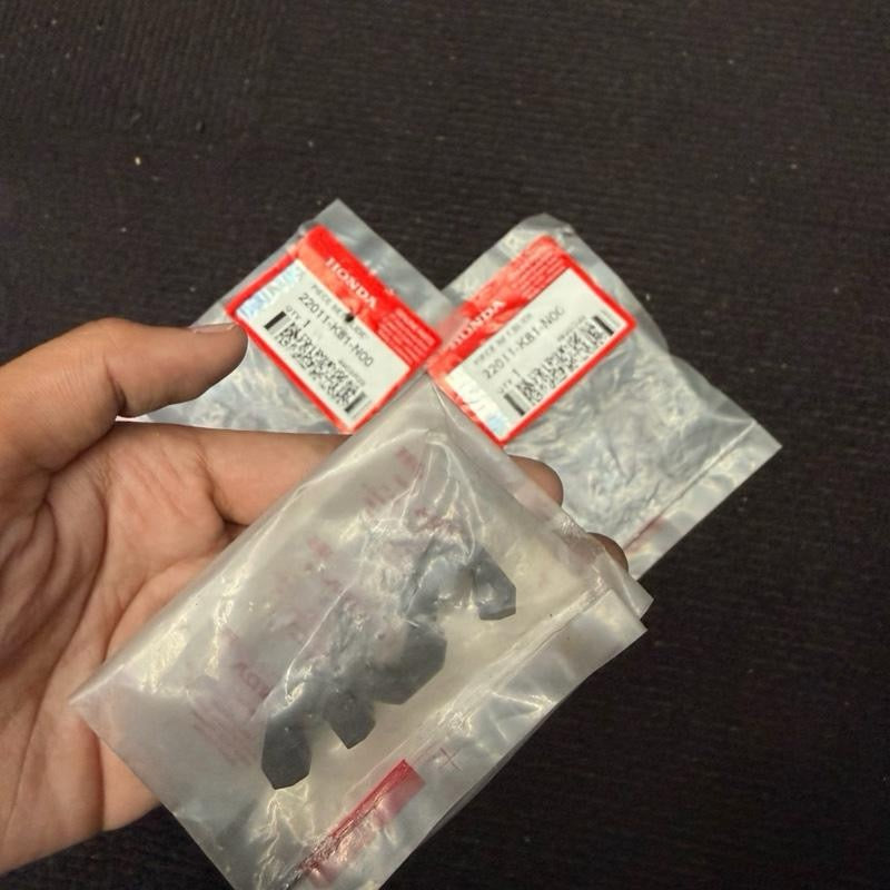 GENUINE SLIDER PIECE FOR HONDA BEAT F.I V1/V2