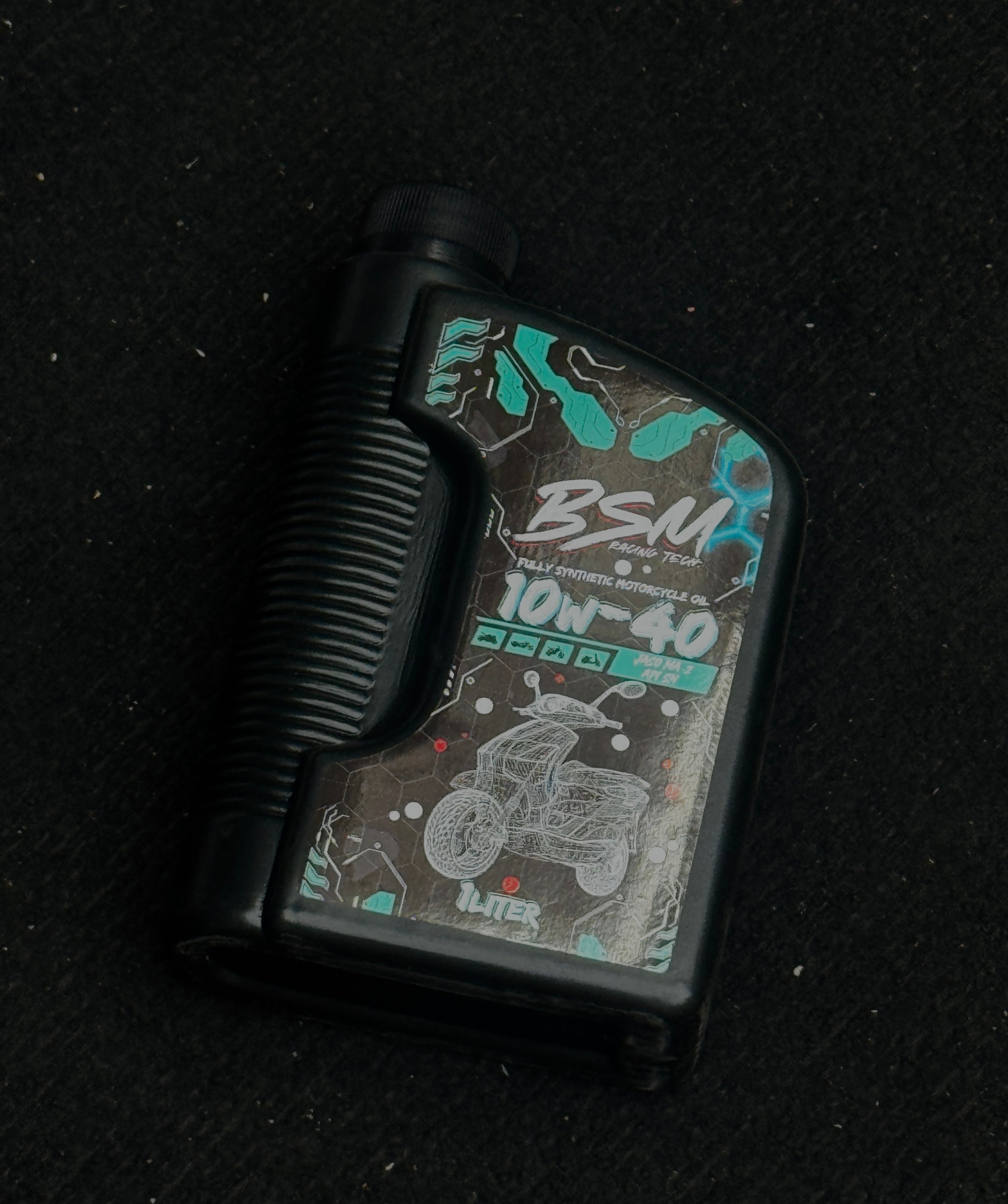 FULLY SYNTHETIC MOTORCYCLE OIL